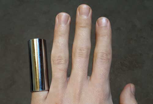 S013 - STH030 - Guitar slide ring