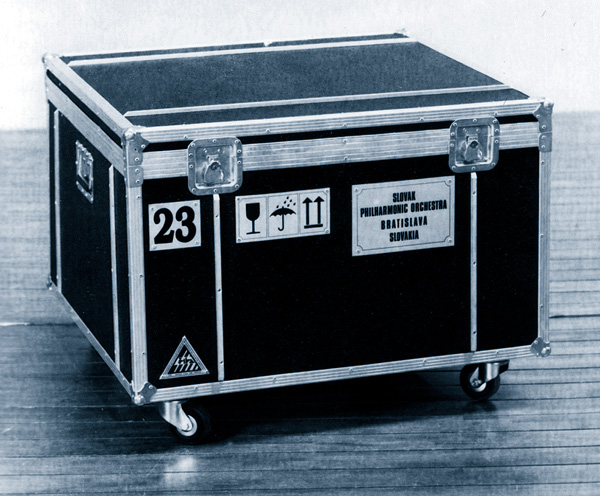 25 - FC9010B Case na francouzské horny (2 ks)