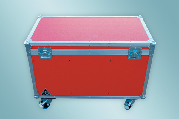 002 - FJ002 - Box pro 1 sedlo a příslušenství
