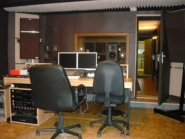 0002 - studio 02