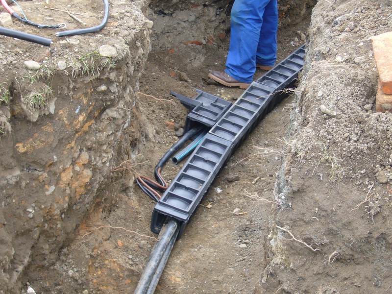 0039 - 277 / 278 - Kabelová chránička