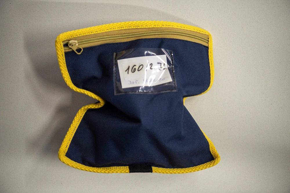 K160/2 Držák na sklenice