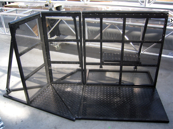 04 - ZPN 04 - Nášlapná zábrana - roh