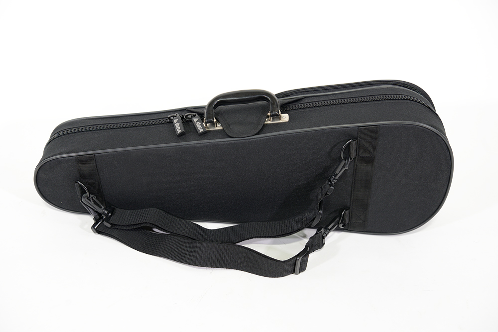 006 - CHAF-18 - Housle 1/4 - basic