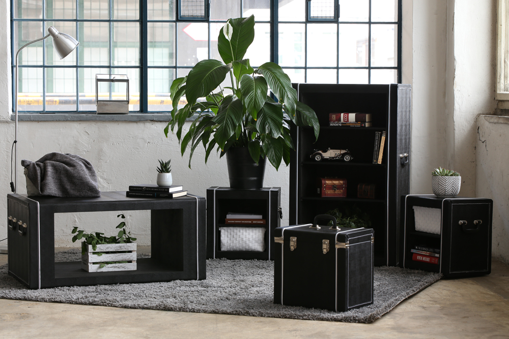 0016 - W1060 - Konferenční stolek - kůže