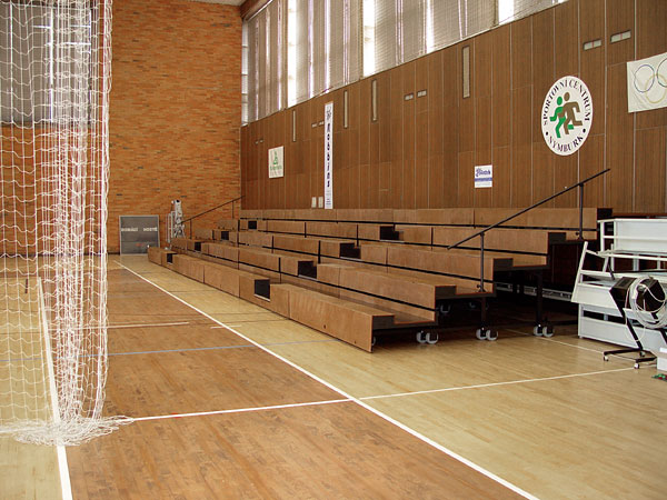 0001 - Teleskopická tribuna