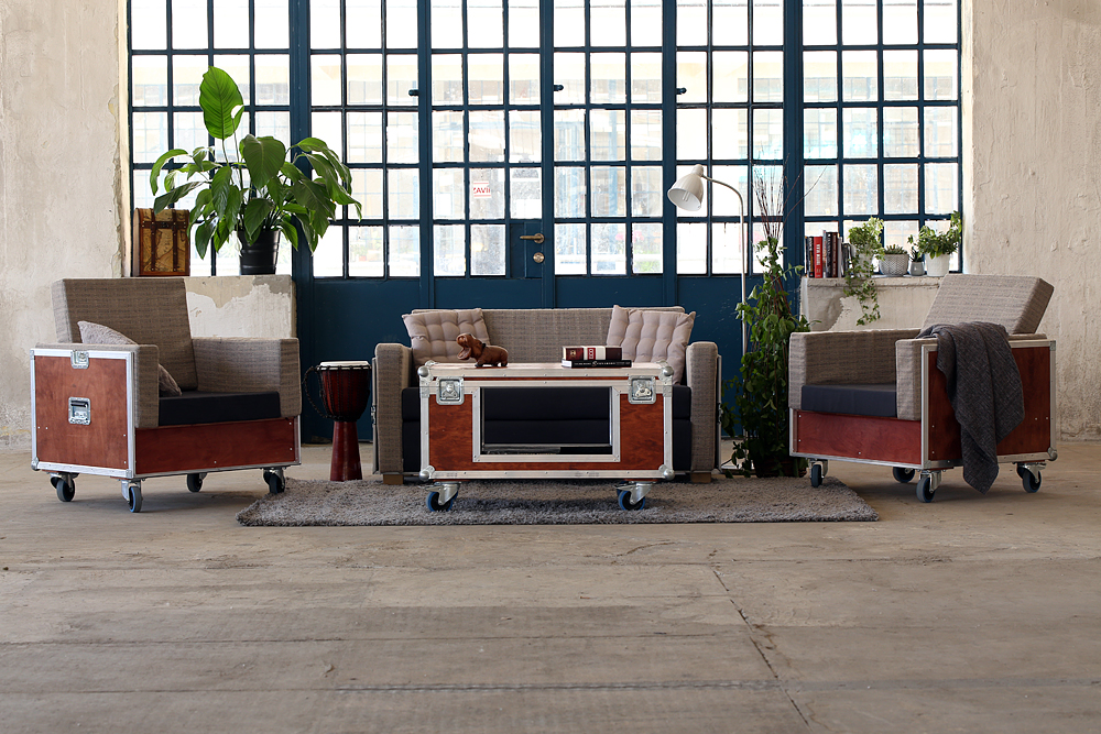 0009 - FF009 - Konferenční stolek